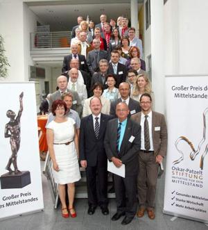 Urkundenübergabe Großer Preis des Mittelstandes , Jurystufe 2012-07