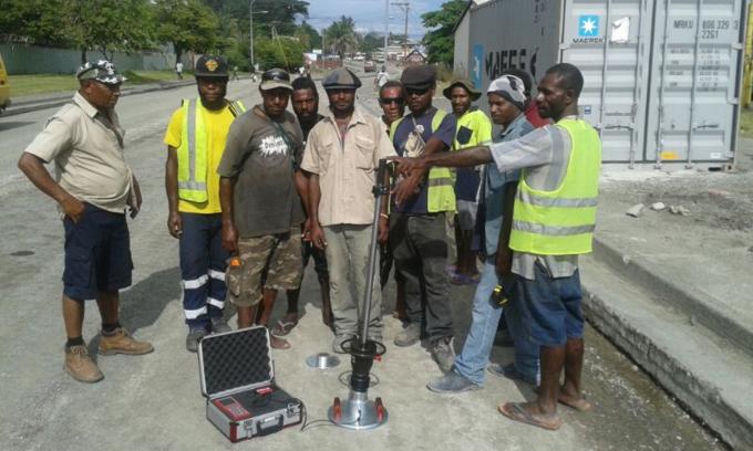 HMP LFGpro – Control de la calidad en la construcción de nuevas carreteras en Papúa Nueva Guinea